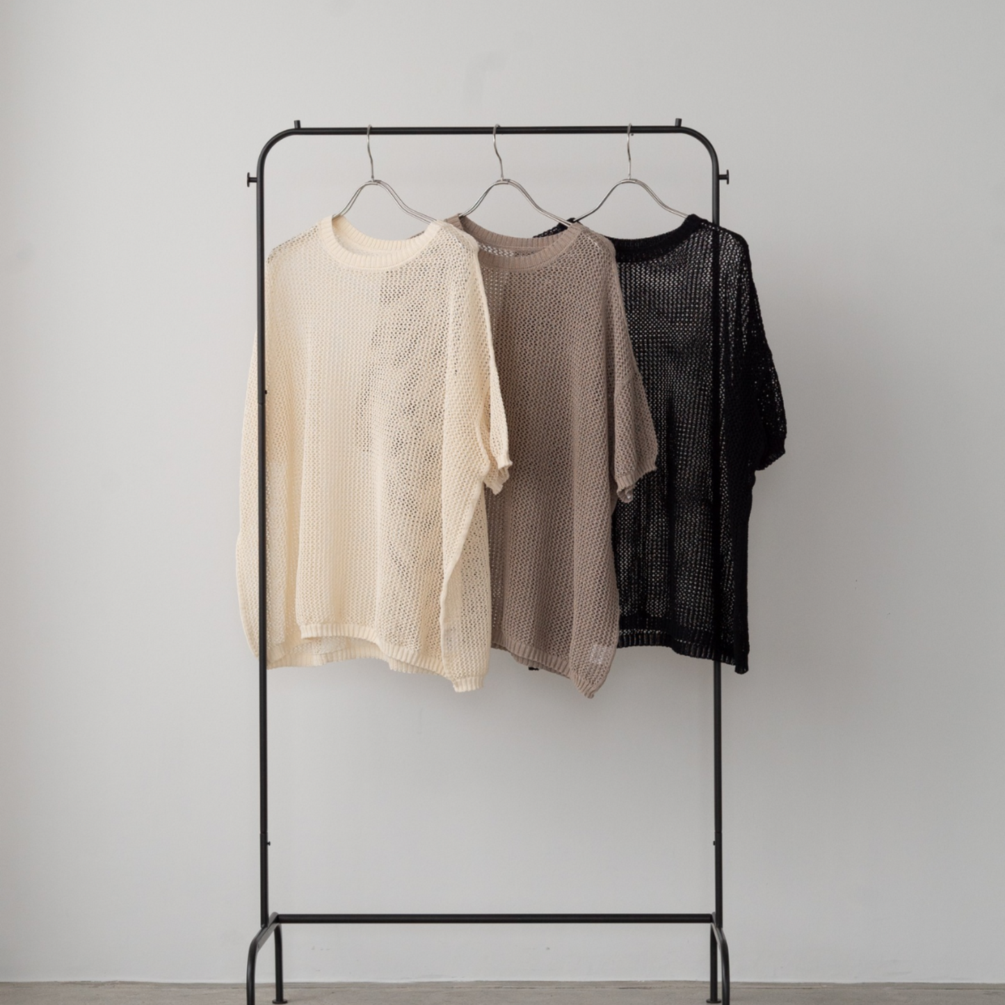 SHION yarn and combed cotton mesh knitted top
