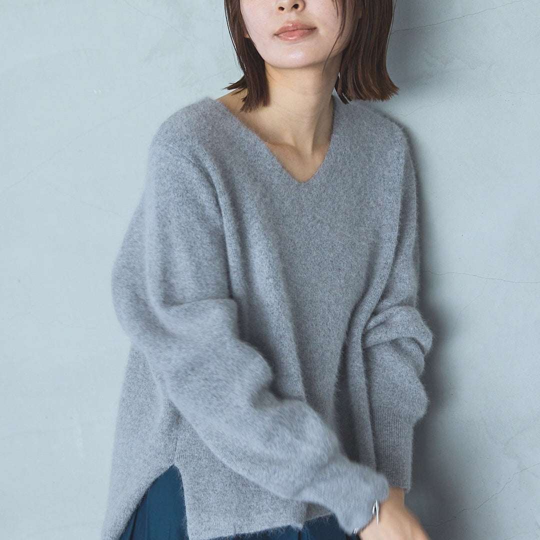 12-Gauge FOX Double-Face V-Neck Knit Pullover