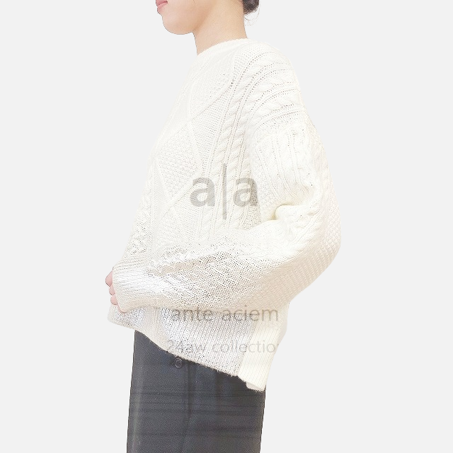 cable knit foil print sweater