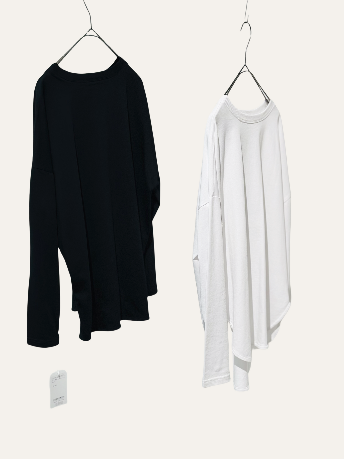 Basic crew neck T-shirt