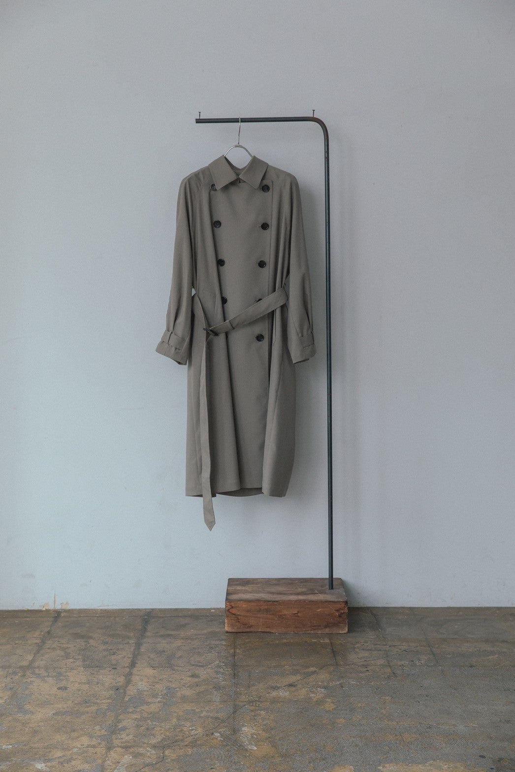 Basic twill trench coat