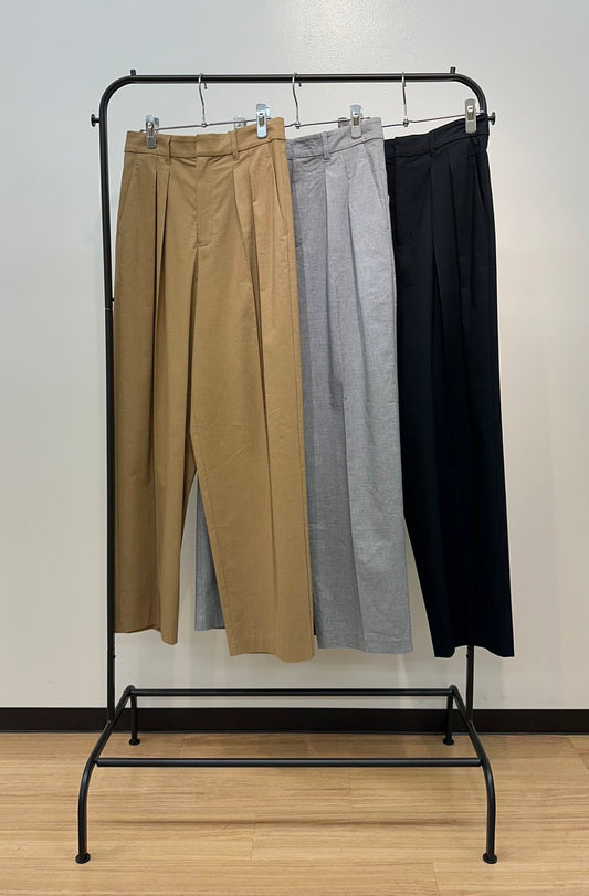 Linen mannish tuck pants