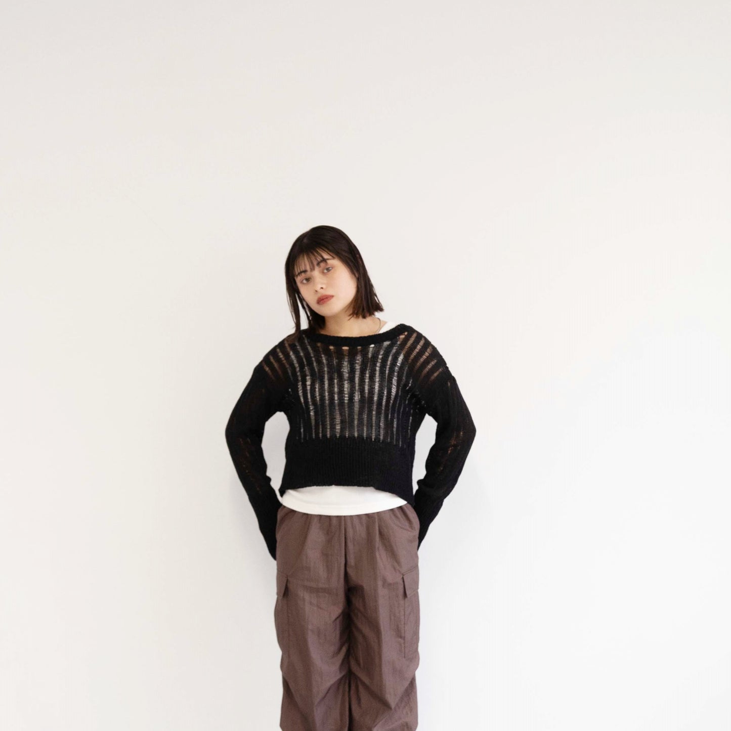 3G uneven mesh cropped knitted pullover