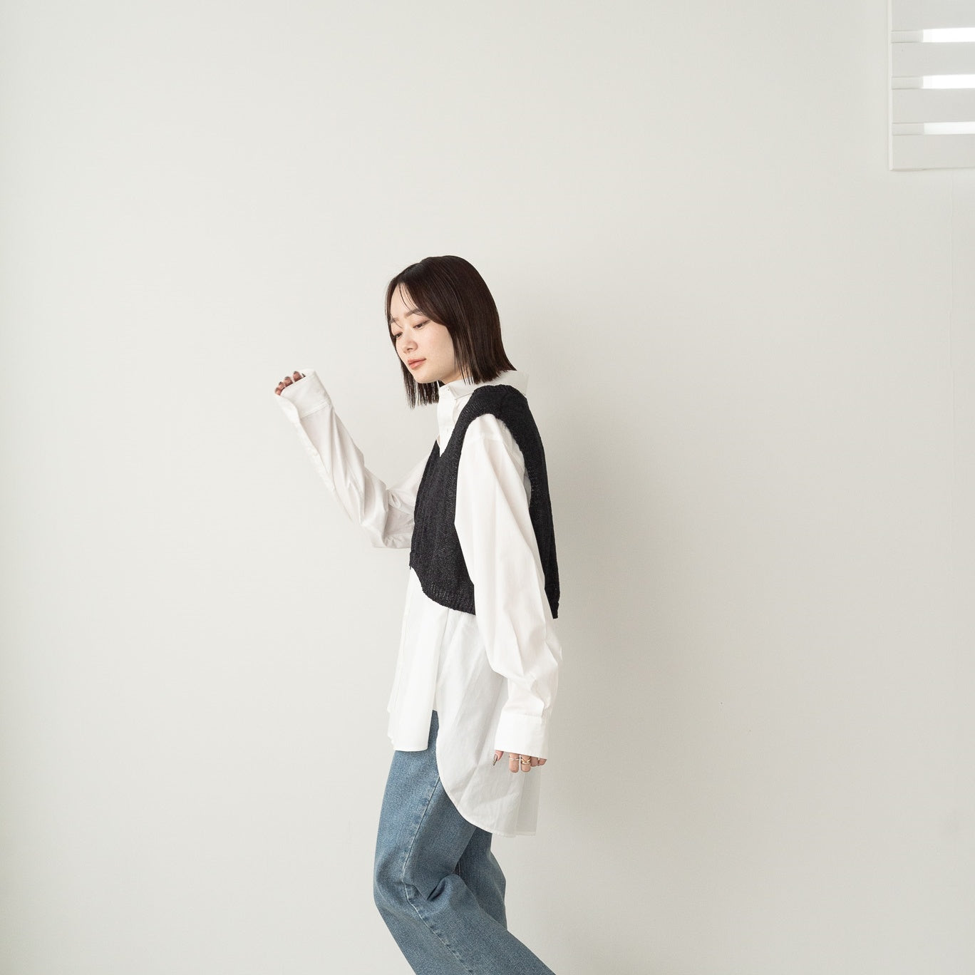 V Neck Short Vest